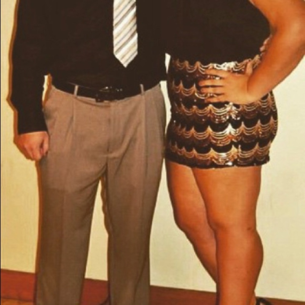 Dress - Picture 5 of 7
